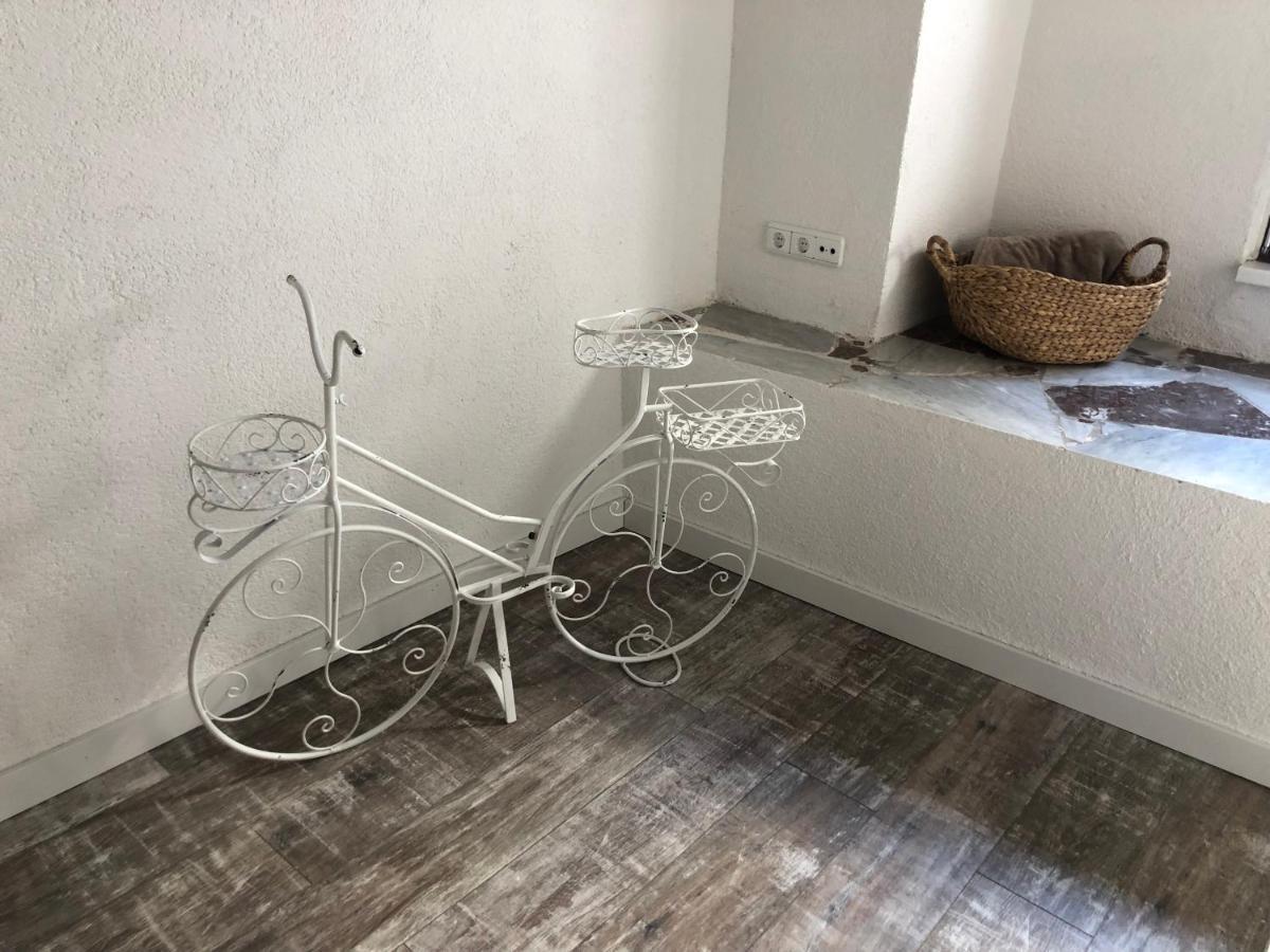Schoene Ferienwohnung Gewoelbekeller Fachwerkhaus Bacharach Exteriör bild